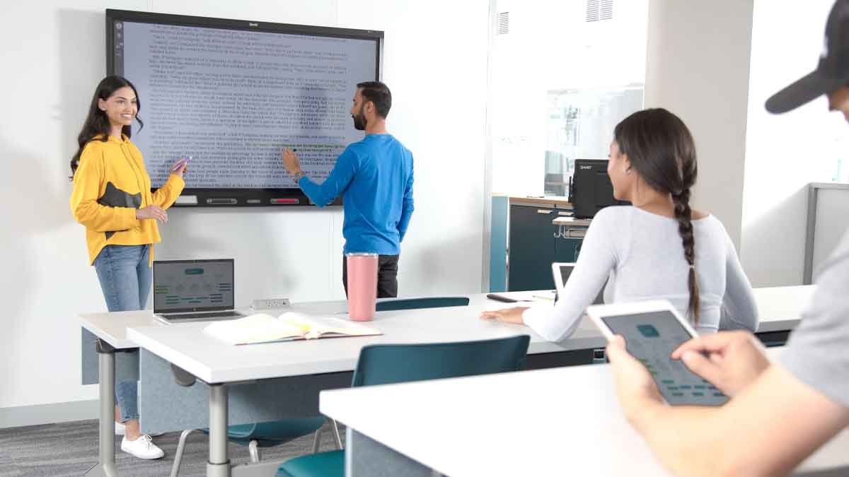 China Smart Classrooms Pakistan