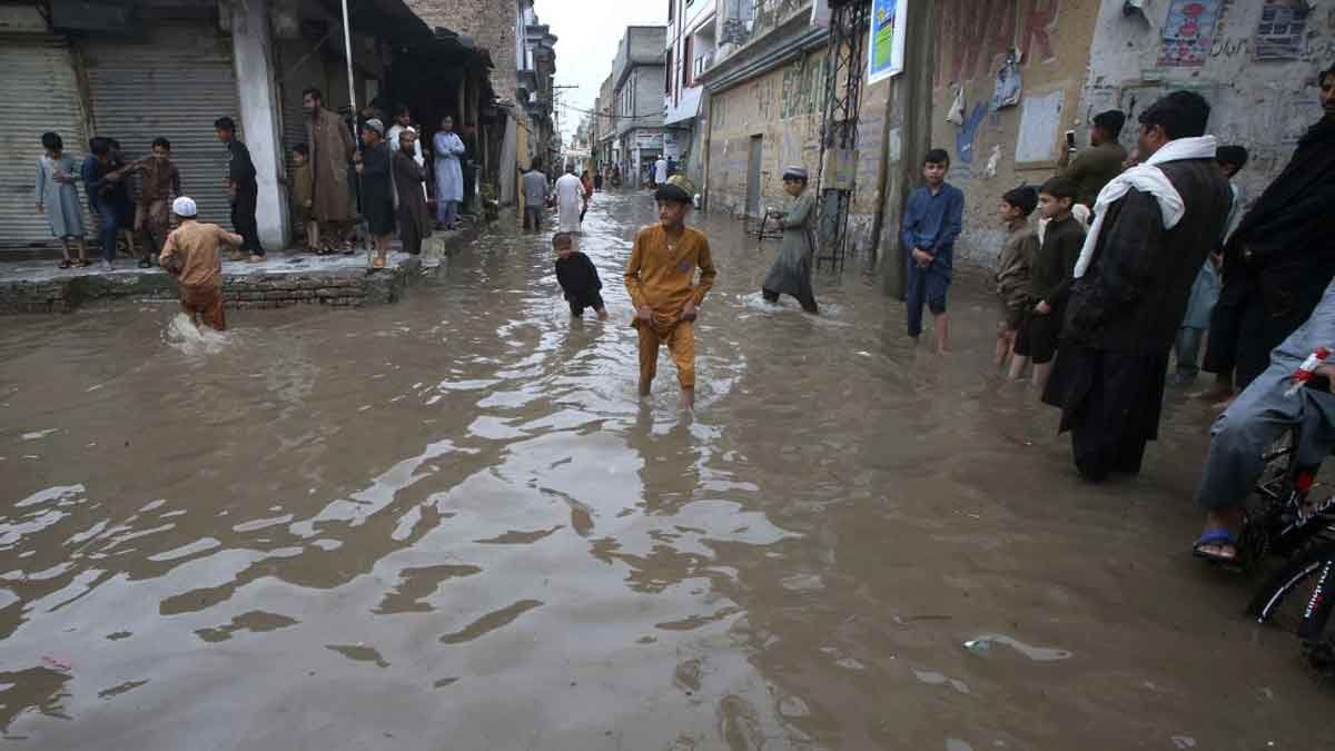 Pakistan rain