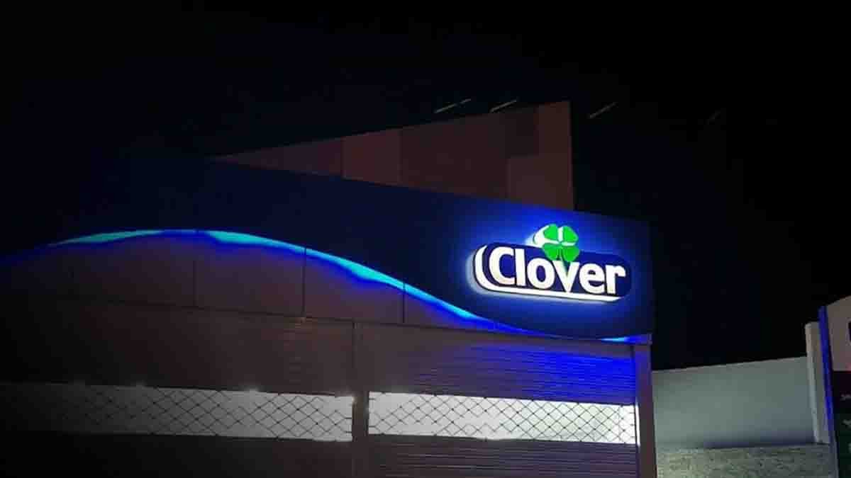 Clover