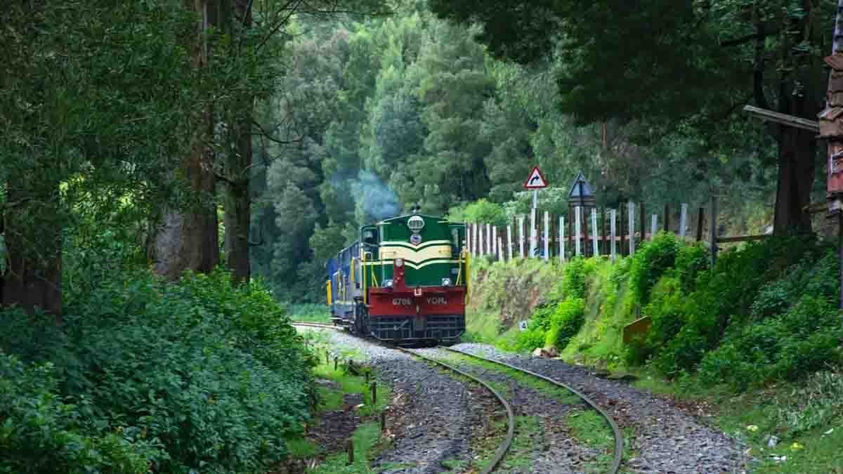 Karachi Rohri railway