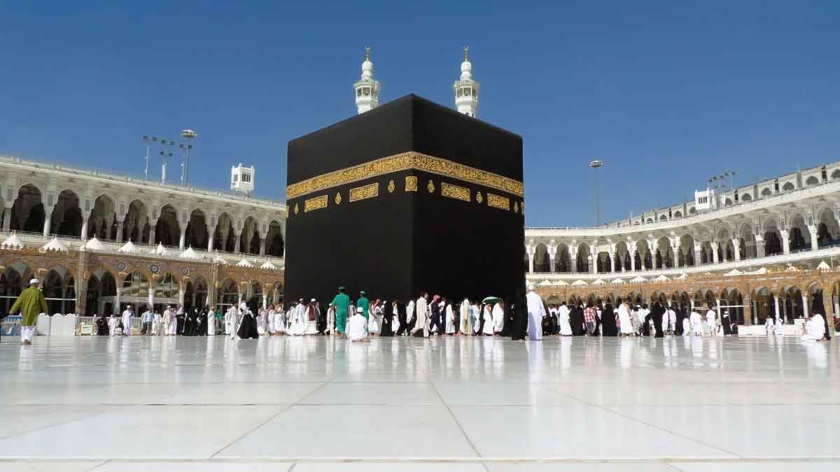 Private Hajj