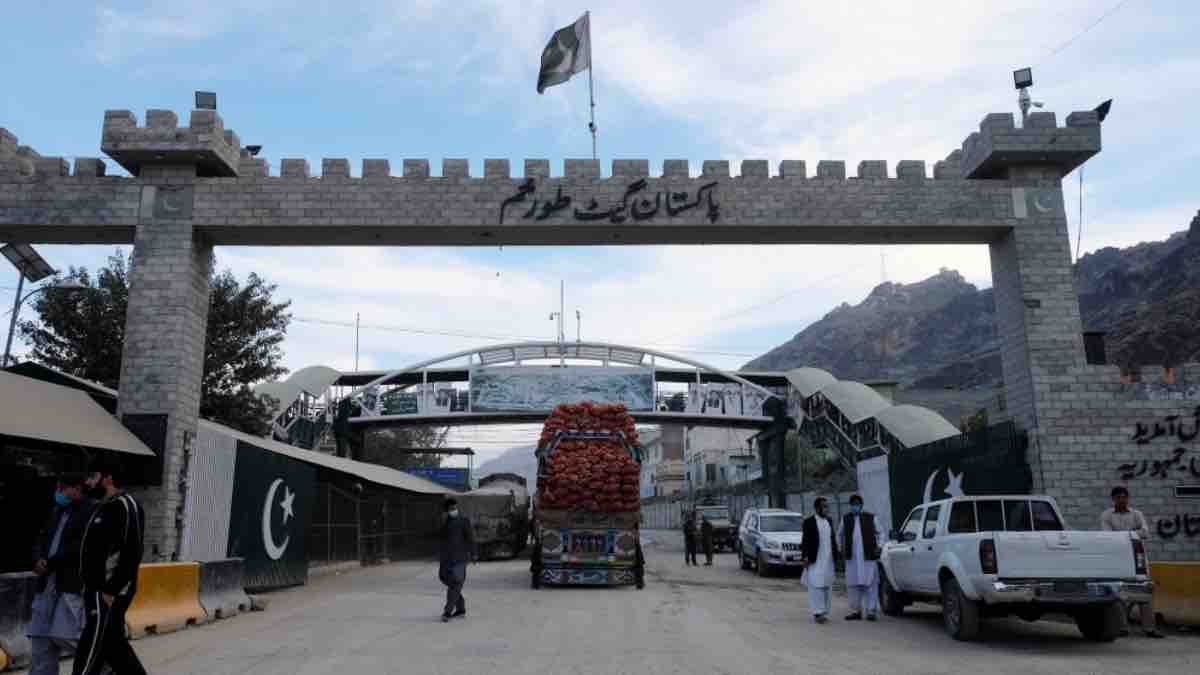 Torkham border